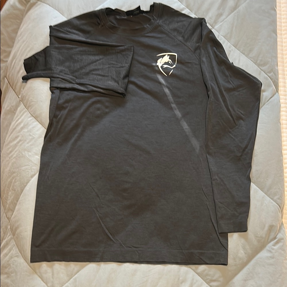 Alphalete Men's Black Long Sleeve Shirt